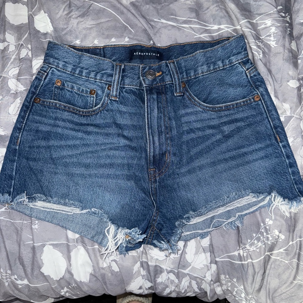 Aeropostale Women's Distressed Blue Jean Shorts